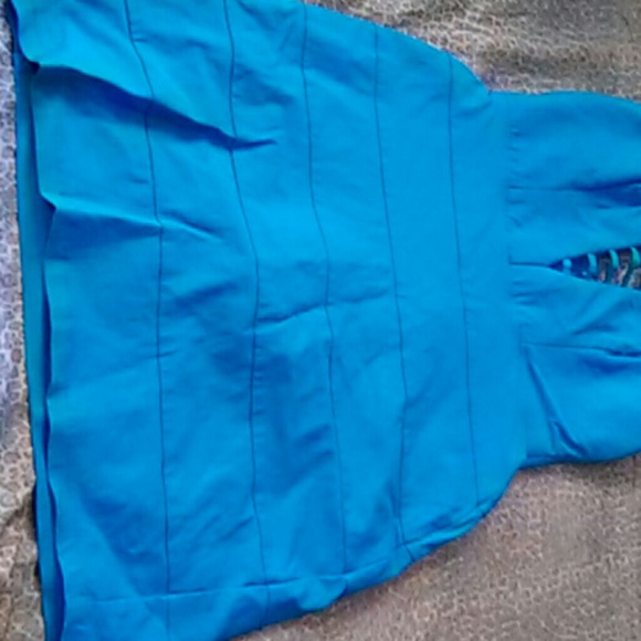 Blue short dress - Picture 2 of 4